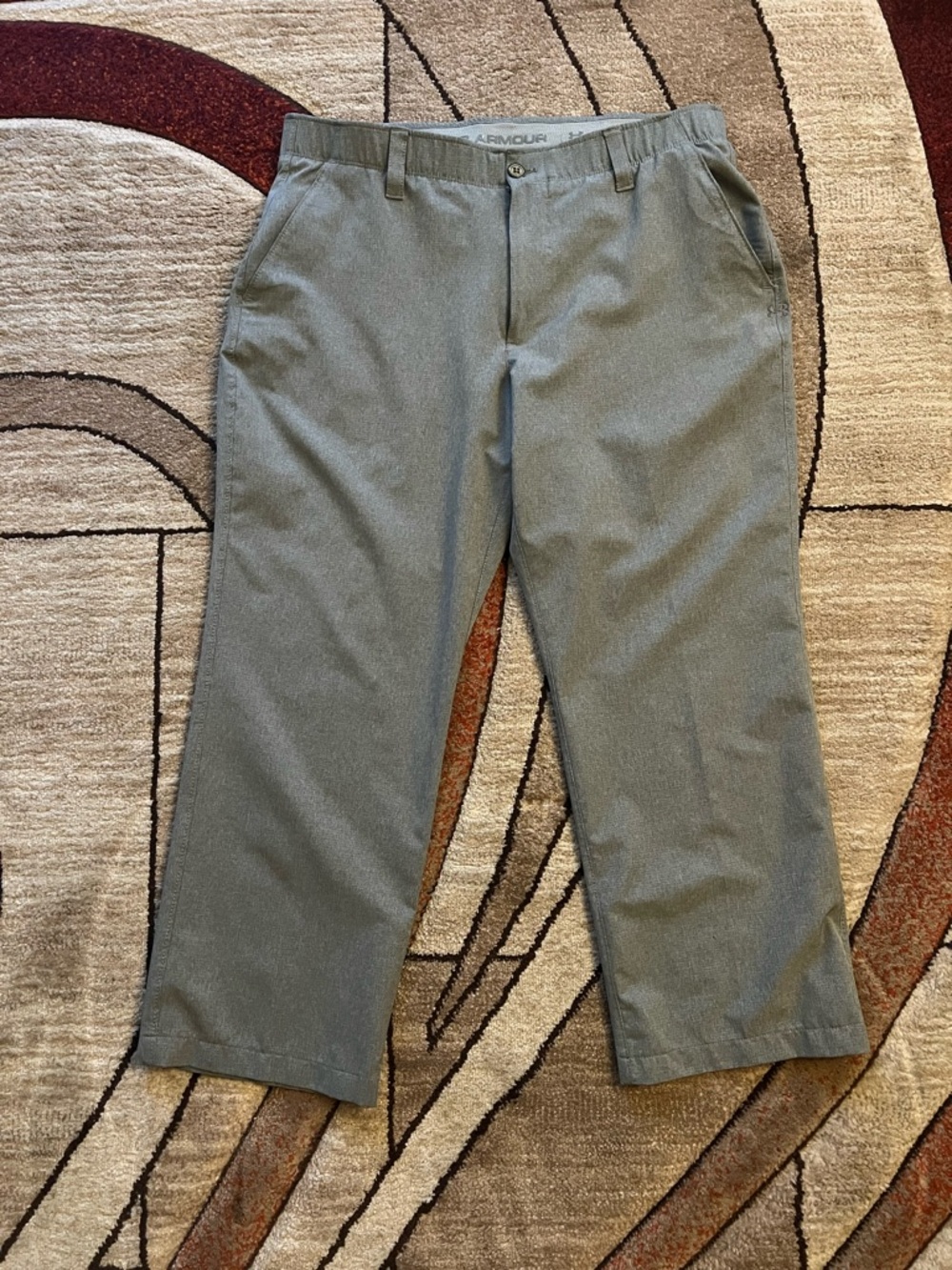 UNDER ARMOUR GOLF PANTS
